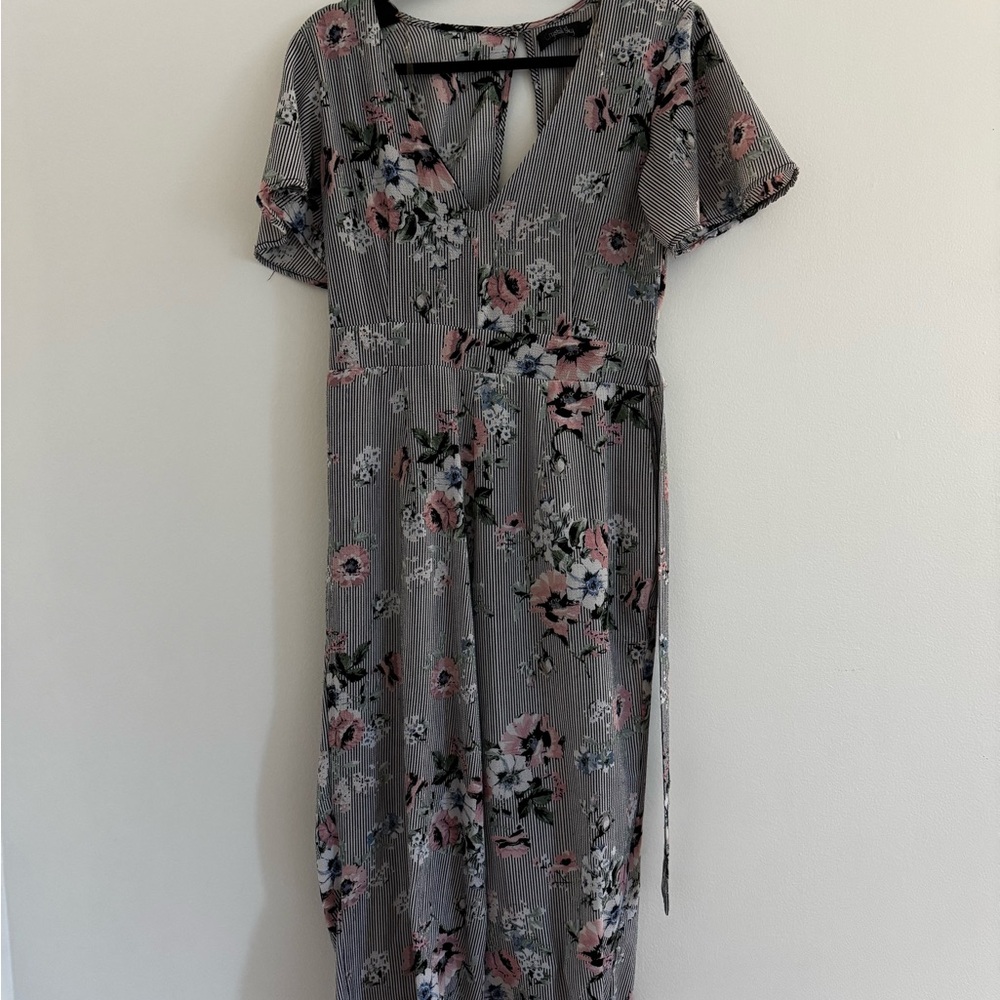 Floral Gray V-Neck Dress
